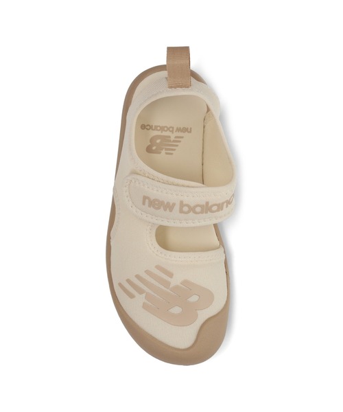 NEW BALANCE（ニューバランス）の「CRSR Sandal（サンダル・キッズ・ベージュ系その他/レッド・17.0cm/18.0cm/19.0cm/20.0cm/21.0cm/22.0cm/23.0cm）」の4枚目の写真