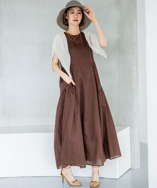 23区(ニジュウサンク)の「【Oggi7月号掲載】ダブルライン バングル(バングル/リストバンド・レディース・ゴールド系・F)」の2枚目の写真