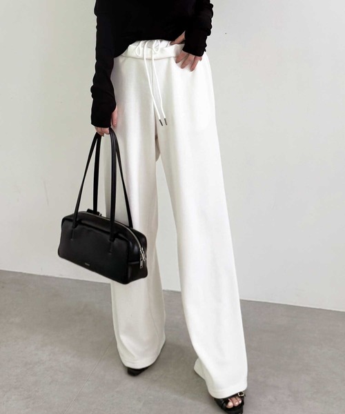 GeeRA（ジーラ）の「ダブルウエストワイドスウェットパンツ（スウェットパンツ・レディース・ブラック/オートミール/オフホワイト・LARGE/MEDIUM）」の4枚目の写真