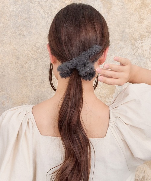 モダンカラー ヘアクリップ チュールヤーン チュールくるりんバンスクリップ（バレッタ/ヘアクリップ
