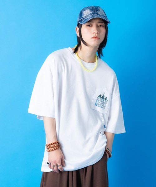 a.p.o.v.(エーピーオービー)の「a.p.o.v. パラコードデザインリバースポケットバックビッグプリントオーバーサイズTシャツ(Tシャツ/カットソー・メンズ・ホワイト/カーキ/ブラック・ONESIZE)」の5枚目の写真