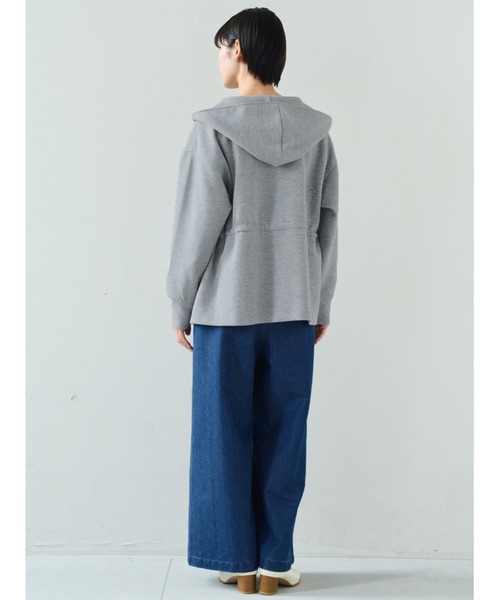 IEDIT（イディット）の「ＩＥＤＩＴ　ドロストをしぼってこなれ見え　花粉リリース機能がうれしいダブルジップパーカー（パーカー・レディース・グレー/アイボリー・L/M/LL/3L/S）」の7枚目の写真