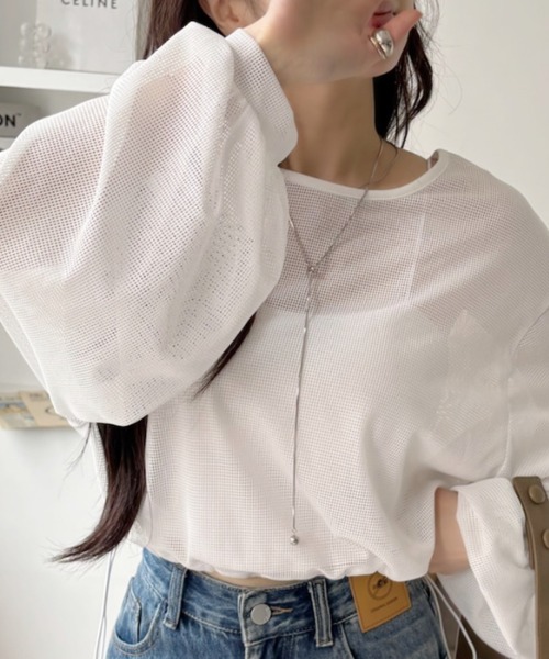TREOVER(トレオーバー)の「スタイルアップ効果もあるショート丈♪ ドロストメッシュプルオーバー(Tシャツ/カットソー・レディース・ブラック/アイボリー・FREE)」の2枚目の写真