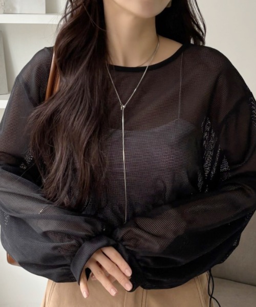 TREOVER(トレオーバー)の「スタイルアップ効果もあるショート丈♪ ドロストメッシュプルオーバー(Tシャツ/カットソー・レディース・ブラック/アイボリー・FREE)」の4枚目の写真