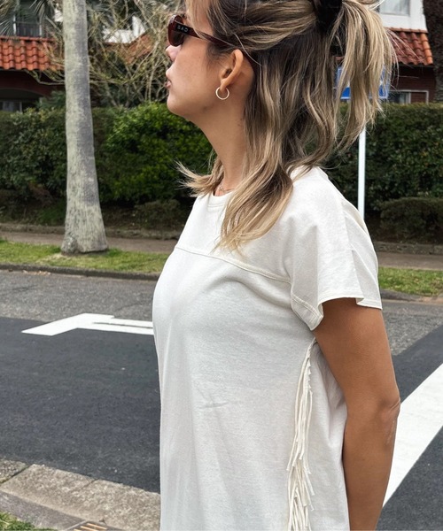 ROXY（ロキシー）の「LABYRINTH DRESS /ロキシーサイドフリンジロングTシャツワンピース（ワンピース・レディース・インディゴブルー/ブラック/ナチュラル・MEDIUM/LARGE/SMALL）」の20枚目の写真