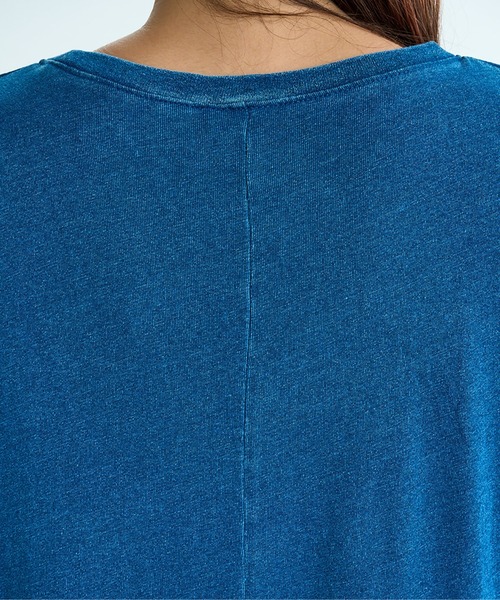 ROXY（ロキシー）の「LABYRINTH DRESS /ロキシーサイドフリンジロングTシャツワンピース（ワンピース・レディース・インディゴブルー/ブラック/ナチュラル・MEDIUM/LARGE/SMALL）」の5枚目の写真