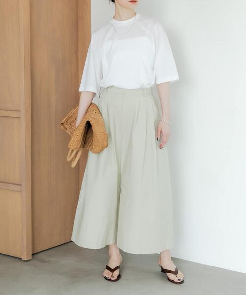 URBAN RESEARCH(アーバンリサーチ)の「スーピマコットンハーフスリーブカットソー(Tシャツ/カットソー・レディース・ホワイト/ライトベージュ/ブラック/ネイビー・FREE)」の5枚目の写真