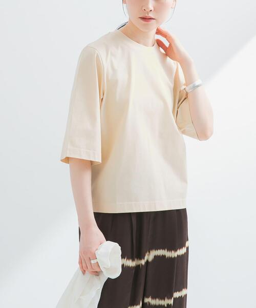 URBAN RESEARCH(アーバンリサーチ)の「スーピマコットンハーフスリーブカットソー(Tシャツ/カットソー・レディース・ホワイト/ライトベージュ/ブラック/ネイビー・FREE)」の12枚目の写真