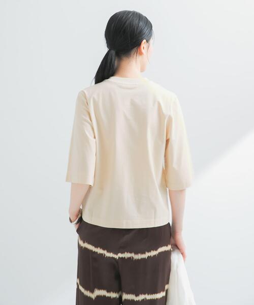 URBAN RESEARCH(アーバンリサーチ)の「スーピマコットンハーフスリーブカットソー(Tシャツ/カットソー・レディース・ホワイト/ライトベージュ/ブラック/ネイビー・FREE)」の14枚目の写真
