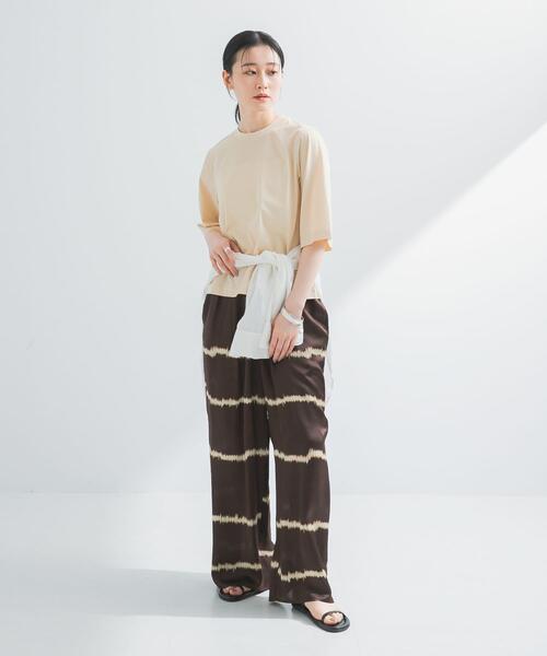 URBAN RESEARCH(アーバンリサーチ)の「スーピマコットンハーフスリーブカットソー(Tシャツ/カットソー・レディース・ホワイト/ライトベージュ/ブラック/ネイビー・FREE)」の15枚目の写真