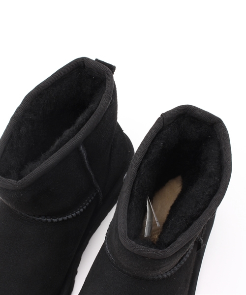 UGG Australia（アグオーストラリア）の「UGG australia   ショートブーツ（ブーツ・レディース・グレー/ブラック/カーキ・6/5/7/8）」の10枚目の写真