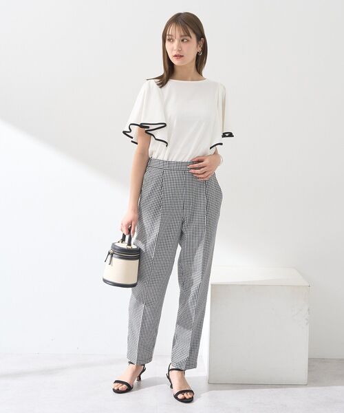 earth music&ecology(アースミュージックアンドエコロジー)の「接触冷感テーパードパンツ(スラックス・レディース・ブラック/ライトベージュ/チェック/杢グレー・M/S/L)」の12枚目の写真