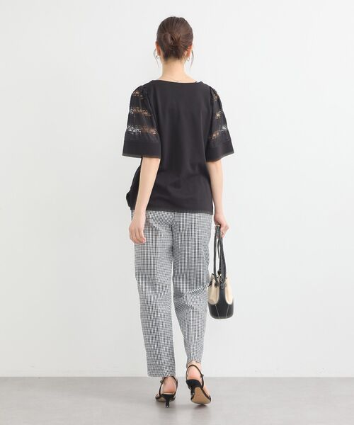 earth music&ecology(アースミュージックアンドエコロジー)の「接触冷感テーパードパンツ(スラックス・レディース・ブラック/ライトベージュ/チェック/杢グレー・M/S/L)」の17枚目の写真