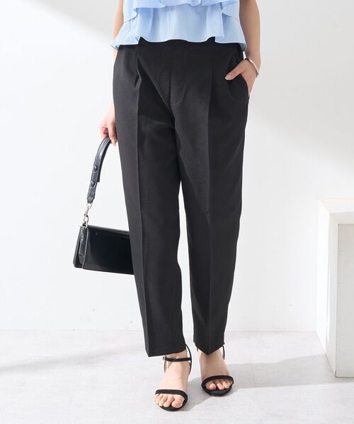 earth music&ecology(アースミュージックアンドエコロジー)の「接触冷感テーパードパンツ(スラックス・レディース・ブラック/ライトベージュ/チェック/杢グレー・M/S/L)」の19枚目の写真