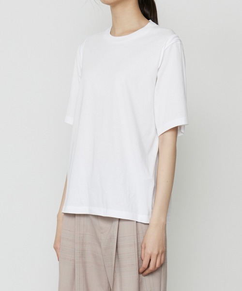 LE CIEL BLEU（ルシェルブルー）の「Tシャツウィズフックアンドアイディテール / T-Shirt with Hook and Eye Detail（Tシャツ/カットソー・レディース・ブラック/オフホワイト・36）」の4枚目の写真