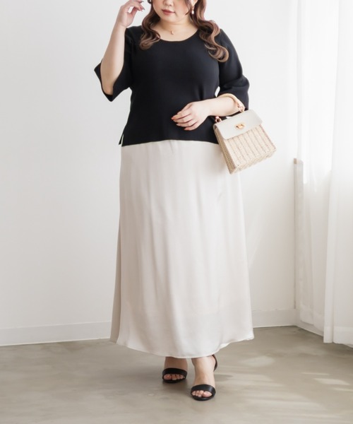 CLETTE(クレット)の「ベル袖クルーネックニット(ニット/セーター・レディース・オフホワイト/ブラック/ブルーグリーン・4L/3L/LL)」の16枚目の写真