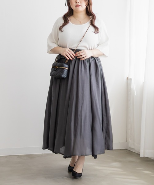 CLETTE(クレット)の「ベル袖クルーネックニット(ニット/セーター・レディース・オフホワイト/ブラック/ブルーグリーン・4L/3L/LL)」の20枚目の写真