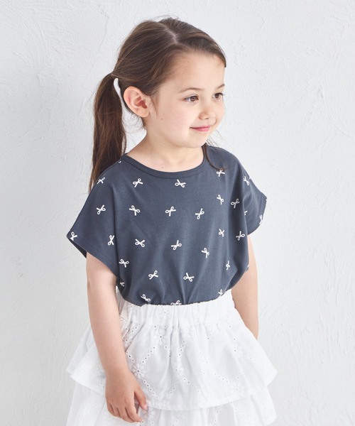 pairmanon（ペアマノン）の「【UVカット】【吸水速乾】【接触冷感】サマーファンクション 総柄 無地 アソート半袖Tシャツ（Tシャツ/カットソー・キッズ・ホワイト/ホワイト系その他/ホワイト系その他2/ブラック/ライトピンク/ライトベージュ/ライトブルー・100/110/120/130/140/150/90）」の4枚目の写真