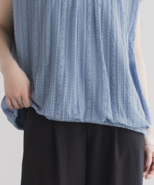 HusHusH（ハッシュアッシュ）の「HusHusH レースバルーンフレンチTシャツ（シャツ/ブラウス・レディース・オフホワイト/ブルー/ブラック・M/L）」の18枚目の写真