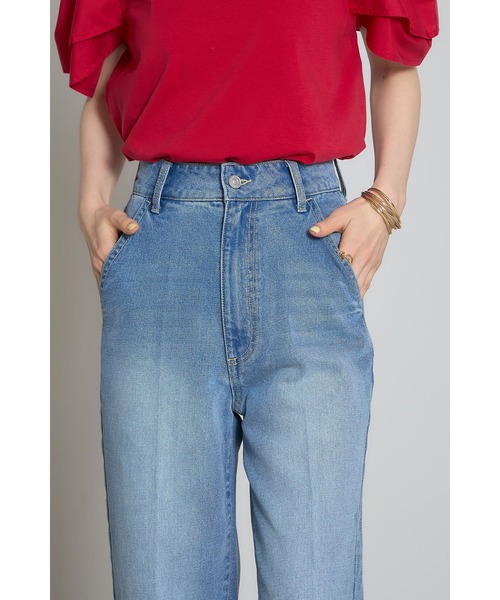 &. NOSTALGIA（アンドドットノスタルジア）の「センタープレスカットオフデニムパンツ（デニムパンツ・レディース・インディゴブルー/サックスブルー・M/S）」の6枚目の写真