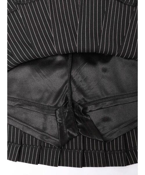 GYDA（ジェイダ）の「プリーツスカートライクショートパンツ（スカート・レディース・オフホワイト/ブラック・FREE）」の4枚目の写真