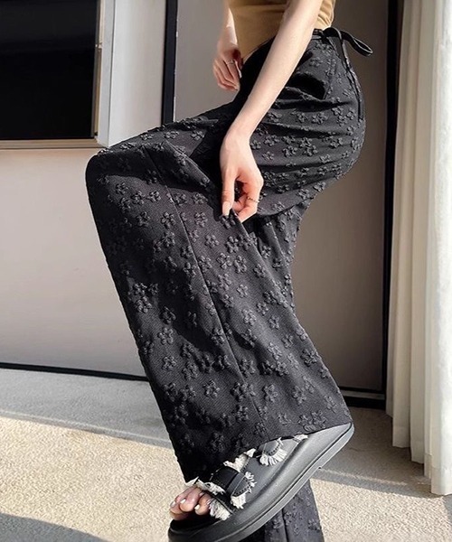 gossip！ロサンゼルス（ゴシップロサンゼルス）の「リボンウエスト 立体フラワーパターン フェミニンワイドパンツ【4色展開】（その他パンツ・レディース・ブラック/ブルー/ホワイト/ピンク・FREE）」の18枚目の写真