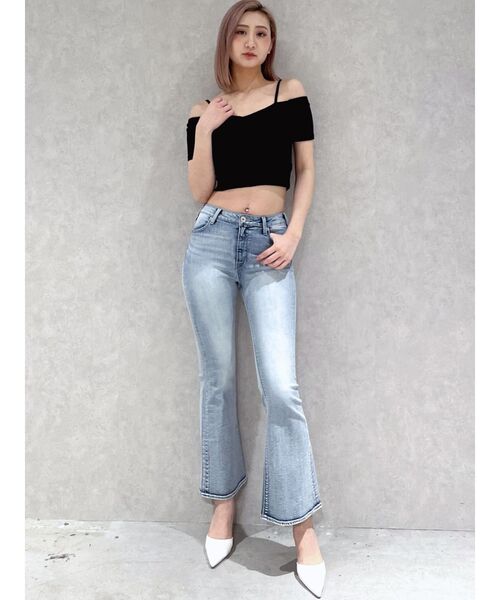 ラスト1点！GYDA ハーフスリーブカシュクールオフショルショートTOPS WH GYDA（ジェイダ）の「ハーフスリーブカシュクールオフショル