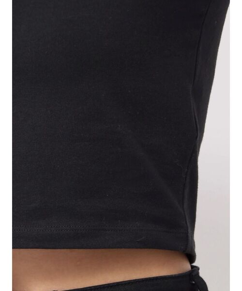 EMODA（エモダ）の「ミニマルフィットストーントップ（Tシャツ/カットソー・レディース・パープル/ホワイト/ブラック/ネイビー・FREE）」の17枚目の写真