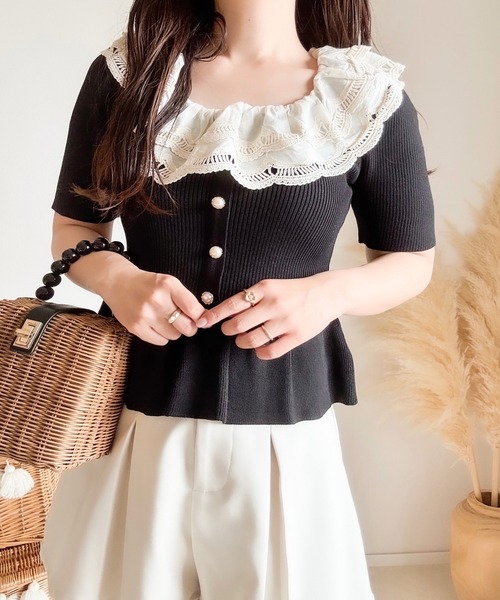 merrylatte（メリーラテ）の「エンブロイダリーレースペプラム半袖ニット（ニット/セーター・レディース・ブラック・MEDIUM）」の5枚目の写真