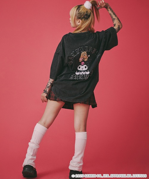GALFY(ガルフィー)の「【GALFY/ガルフィー】×【KUROMI/クロミ】クロミちゃんとGALFYの半袖TEE(Tシャツ/カットソー・メンズ・ブラック系1/パープル系/ブラック/ホワイト・XL/L)」の14枚目の写真