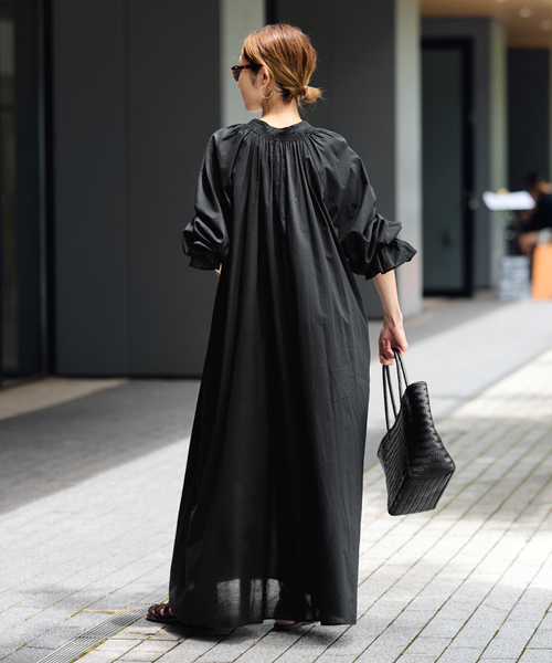 FRAMeWORK（フレームワーク）の「ギャザーワンピース（ワンピース・レディース・ブラック/ブルー/レッド/ピンク・36/38）」の22枚目の写真