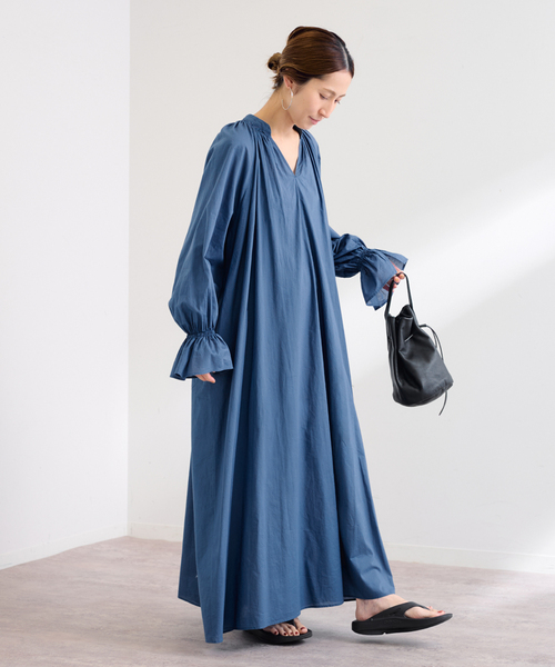 FRAMeWORK（フレームワーク）の「ギャザーワンピース（ワンピース・レディース・ブラック/ブルー/レッド/ピンク・36/38）」の14枚目の写真