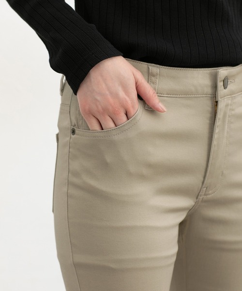 Honeys（ハニーズ）の「スリムカラースキニー（股下６９ｃｍ）（その他パンツ・レディース・ネイビー/ブラック/スミクロ/ライトベージュ・M/LL/S/L/SS/3L）」の21枚目の写真