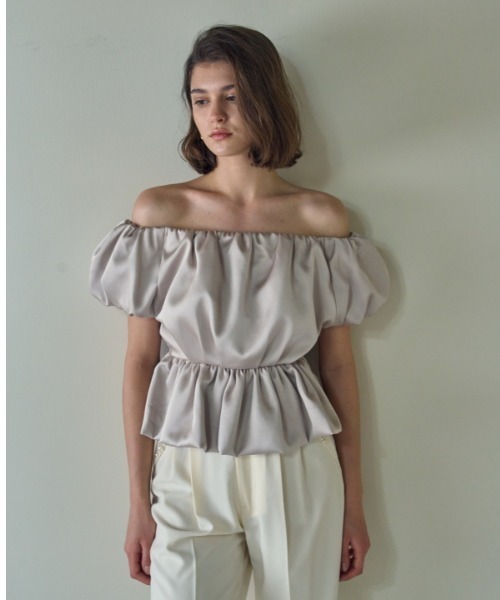 Satin open back top サテンオープンバックTOP（シャツ/ブラウス 