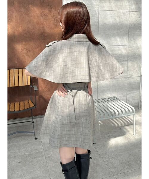 dazzlin（ダズリン）の「ケープトレンチミニワンピース（ワンピース・レディース・ネイビー/ベージュ/その他1/チャコールグレー・SMALL/MEDIUM）」の19枚目の写真