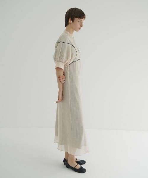 CLANE（クラネ）の「LAYERD SHEER ONEPIECE（ワンピース・レディース・ブラック/ベージュ・0/1/2）」の13枚目の写真
