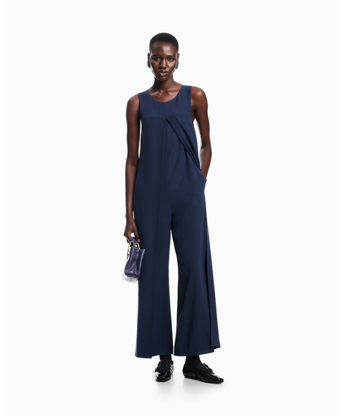 EMPORIO ARMANI(エンポリオアルマーニ)の「【エンポリオ アルマーニ】ジャンプスーツ テクニカルキャディ パネル(サロペット/オーバーオール・レディース・ネイビー・36/38/40)」の1枚目の写真