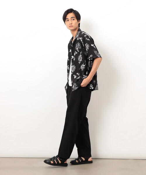 COMME CA ISM（コムサイズム）の「フラワープリント オープンカラー 半袖シャツ（シャツ/ブラウス・メンズ・ブラック/ホワイト・MEDIUM/LARGE）」の8枚目の写真