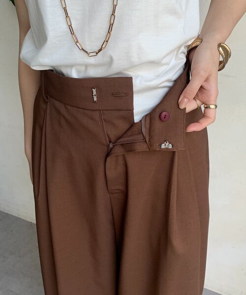 DouDou(ドゥドゥ)の「ダブルタックパンツ(その他パンツ・レディース・ベージュ/ブラウン・36/38)」の20枚目の写真