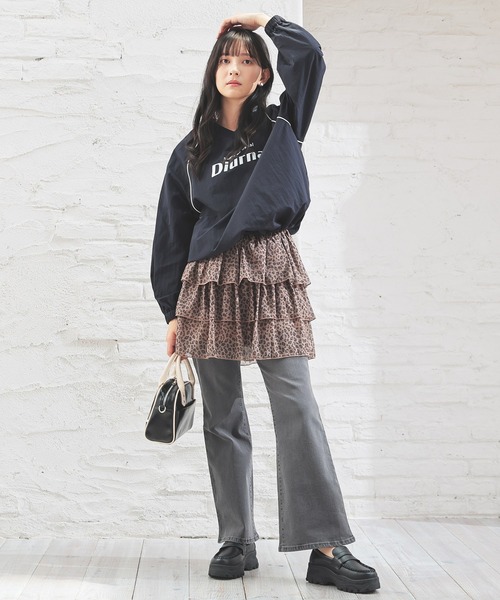 Honeys（ハニーズ）の「デニムフレアパンツ（デニムパンツ・レディース・グレー/ブルー系その他/インディゴブルー・S/SS/M/LL/L）」の6枚目の写真