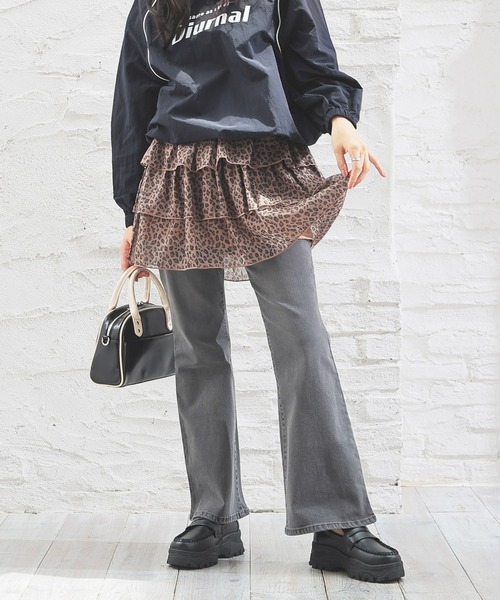 Honeys（ハニーズ）の「デニムフレアパンツ（デニムパンツ・レディース・グレー/ブルー系その他/インディゴブルー・S/SS/M/LL/L）」の8枚目の写真