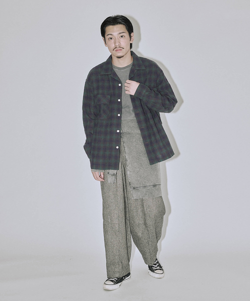 JOURNAL STANDARD J.S HOMESTEAD（ジャーナルスタンダードホームステッド）の「Stead / ライト ウール オンブレー チェック シャツ（シャツ/ブラウス・メンズ・ブラック/ブラウン/ボルドー・MEDIUM/LARGE）」の4枚目の写真