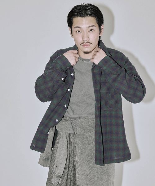 JOURNAL STANDARD J.S HOMESTEAD（ジャーナルスタンダードホームステッド）の「Stead / ライト ウール オンブレー チェック シャツ（シャツ/ブラウス・メンズ・ブラック/ブラウン/ボルドー・MEDIUM/LARGE）」の8枚目の写真