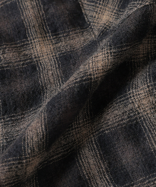 JOURNAL STANDARD J.S HOMESTEAD（ジャーナルスタンダードホームステッド）の「Stead / ライト ウール オンブレー チェック シャツ（シャツ/ブラウス・メンズ・ブラック/ブラウン/ボルドー・MEDIUM/LARGE）」の20枚目の写真