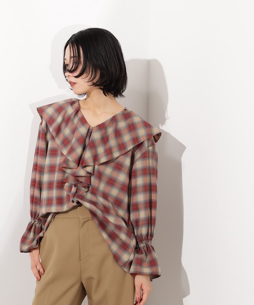 N.(N. Natural Beauty Basic)(エヌエヌナチュラルビューティーベーシック)の「チェックラッフルブラウス(シャツ/ブラウス・レディース・ベージュ系その他/ブラック系その他・MEDIUM)」の14枚目の写真