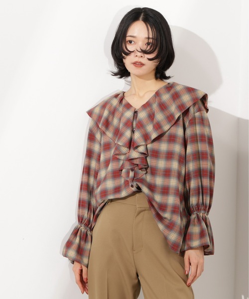 N.(N. Natural Beauty Basic)(エヌエヌナチュラルビューティーベーシック)の「チェックラッフルブラウス(シャツ/ブラウス・レディース・ベージュ系その他/ブラック系その他・MEDIUM)」の9枚目の写真