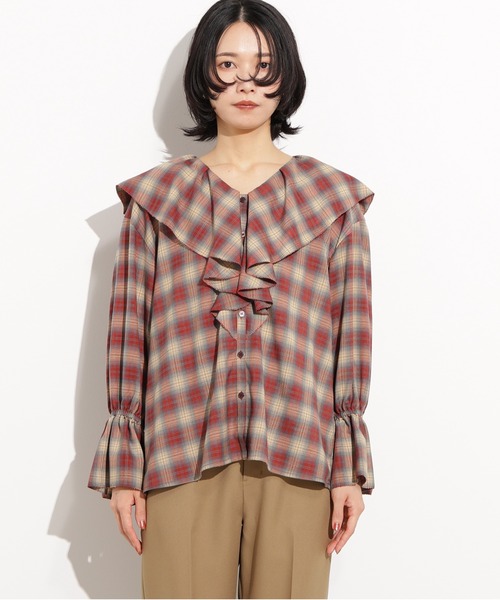 N.(N. Natural Beauty Basic)(エヌエヌナチュラルビューティーベーシック)の「チェックラッフルブラウス(シャツ/ブラウス・レディース・ベージュ系その他/ブラック系その他・MEDIUM)」の11枚目の写真