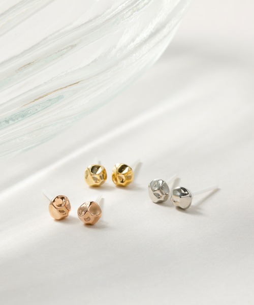 CALIN STANDARD(カリンスタンダード)の「◆金属アレルギー対応◆◆made in japan◆【高品質ポスト】ニュアンスサークル ジルコニアセラミックポストピアス(ピアス(両耳用)・レディース・シルバー/ゴールド/ピンクゴールド・FREE)」の3枚目の写真