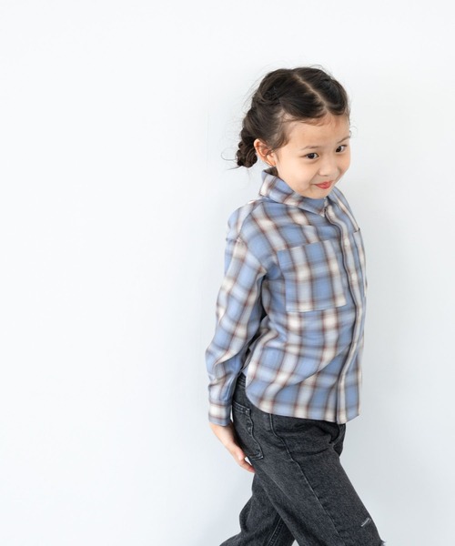 LOWRYS FARM（ローリーズファーム）の「オンブレチェックＢＩＧシャツ　 571066（シャツ/ブラウス・キッズ・ブルー/ブラウン/ブラック・150cm/140cm/130cm/120cm/110cm）」の10枚目の写真