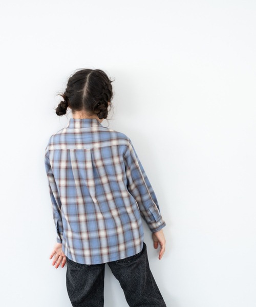 LOWRYS FARM（ローリーズファーム）の「オンブレチェックＢＩＧシャツ　 571066（シャツ/ブラウス・キッズ・ブルー/ブラウン/ブラック・150cm/140cm/130cm/120cm/110cm）」の11枚目の写真